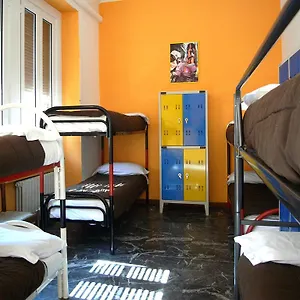  Hostal California Italia