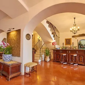 Hotel Punta Est